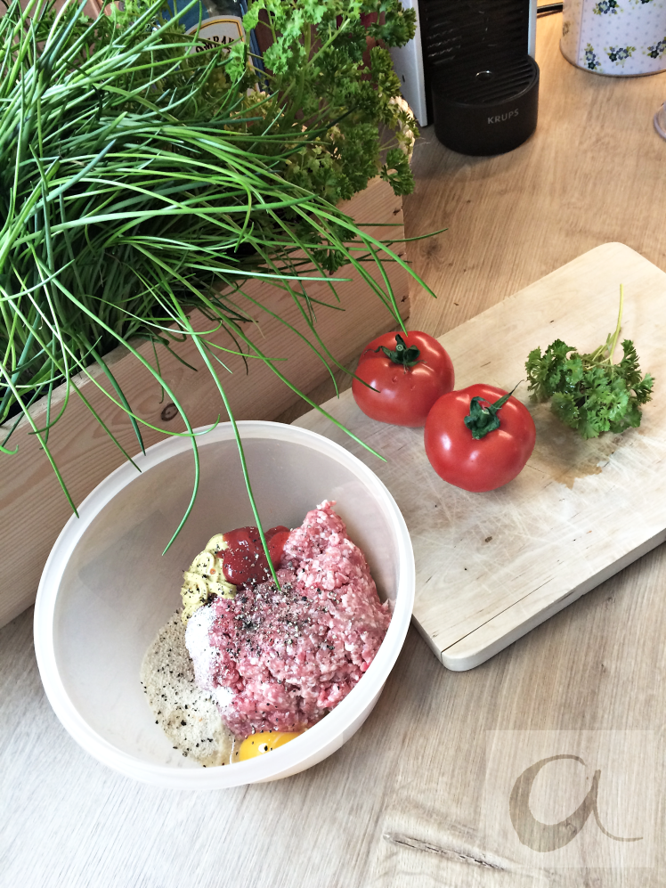 IMG_Burger1_mit Logo.png